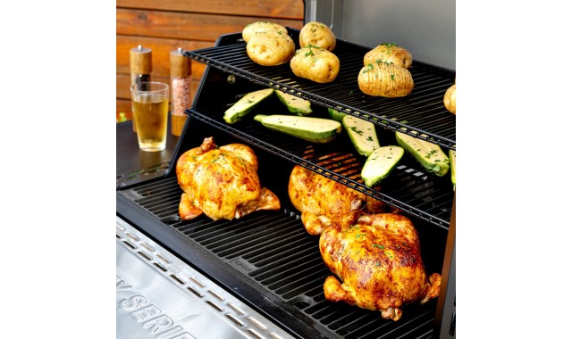 Gratar carbuni smoker Gravity 1150 Masterbuilt Gratar carbuni smoker Gravity 1150 Masterbuilt