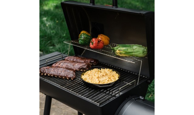 Char-Griller Smokin’ Pro charcoal grill smoker