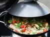 Tigaie wok cu capac