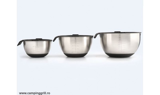 Stainless steel bowls set