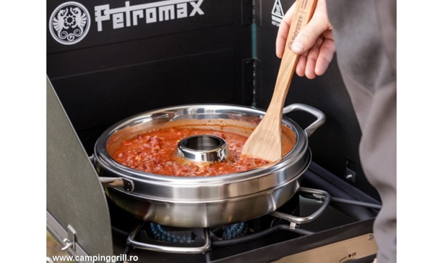 Petromax camping oven