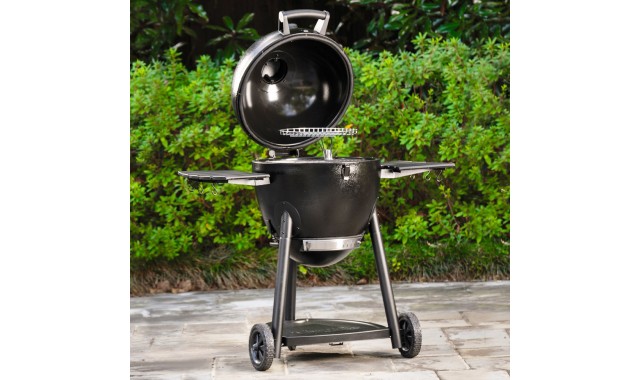 Akorn Kamado Char-Griller charcoal grill