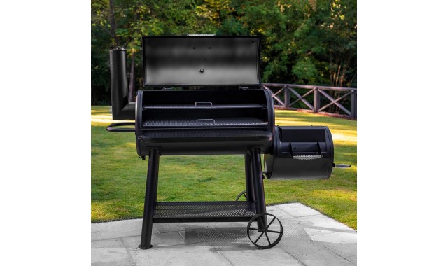 Grand Champ XD Char-Griller charcoal smoker