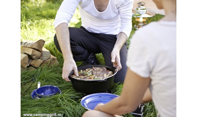 Dutch oven for charcoal 4 liters