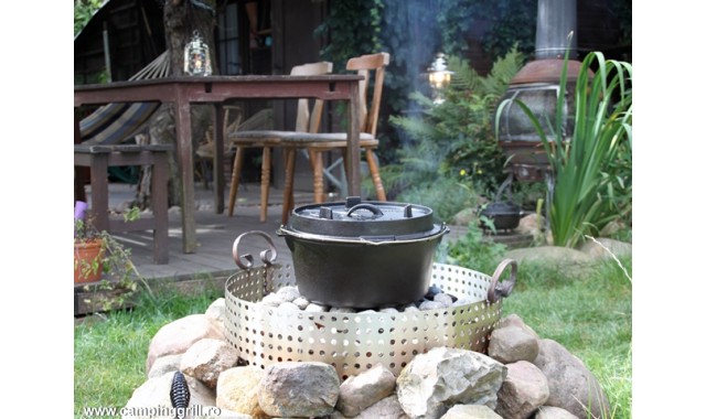 Dutch oven for charcoal 4 liters