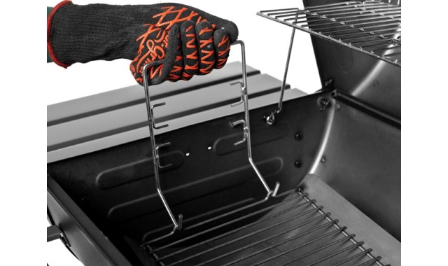 Char-Griller Pro Deluxe charcoal grill