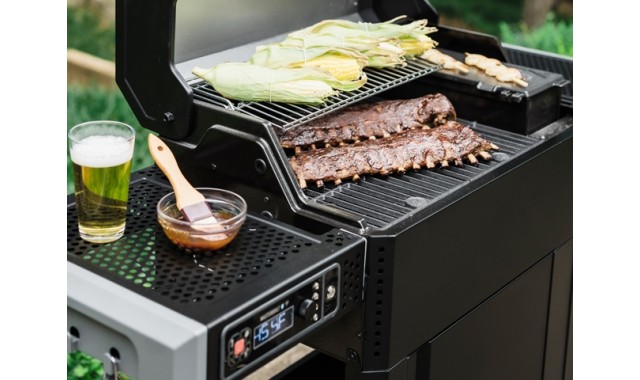 Charcoal grill Masterbuilt Autoignite 545 