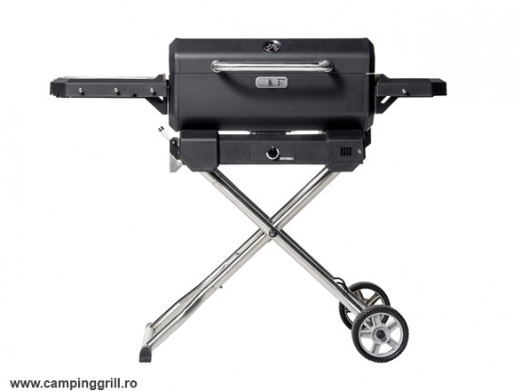 Charcoal foldable grill with stand Masterbuilt