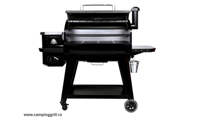 Pellet grill Pit Boss Smoker Pro 1600 WiFi