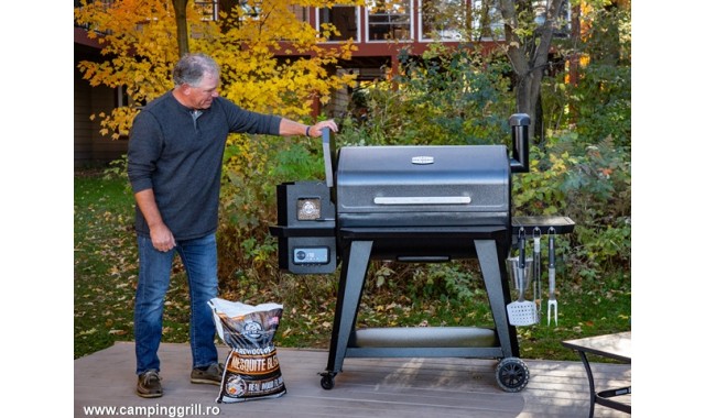 Pellet grill Pit Boss Smoker Pro 1600 WiFi