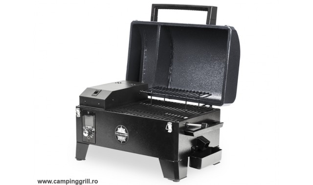 Portable pellet grill Pit Boss Navigator 150 