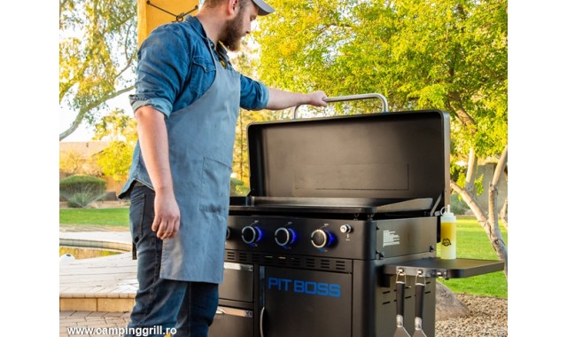 Ultimate plancha Pit Boss grill with 5 gas burners