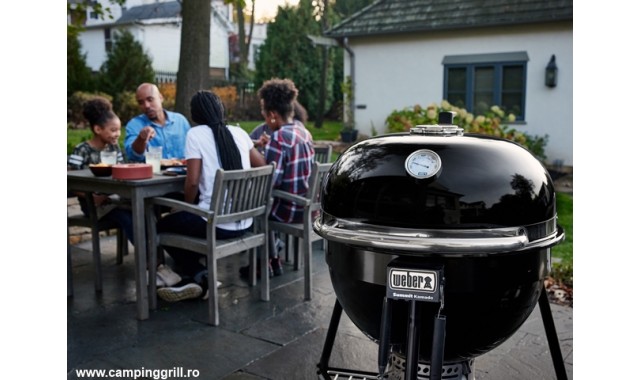 Weber Smoker Summit Kamado E6