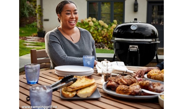 Weber Smoker Summit Kamado E6