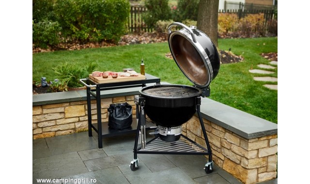 Weber Smoker Summit Kamado E6