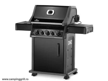 Gasgrill Rogue RB425RSB with rotisserie system