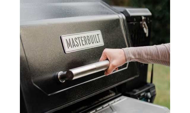 Masterbuilt charcoal smartgrill Gravity Series XT