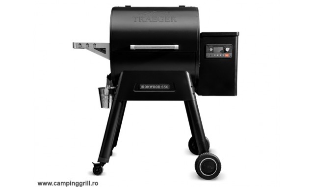  Ironwood 650 Traeger pellet grill 