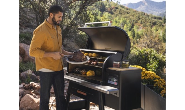  Traeger Timberline 1300 pellet grill