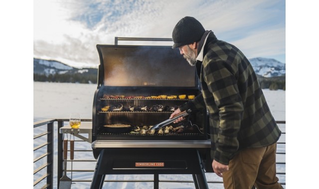  Traeger Timberline 1300 pellet grill