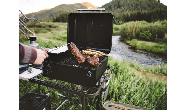 Traeger Ranger portable pellet grill